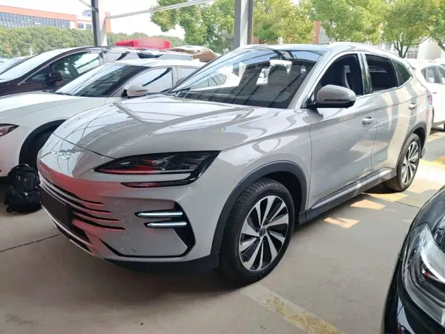 Фотография автомобиля — BYD Song PLUS