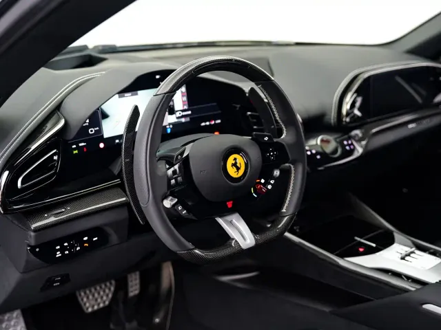 Ferrari Purosangue — Фото автомобиля 13