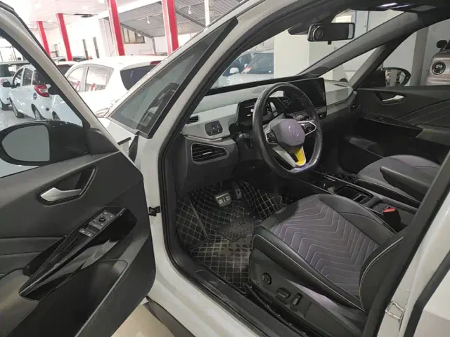 Volkswagen ID.3 — Фото автомобиля 15