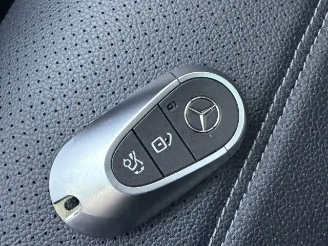 Mercedes-Benz C-Class — Фото автомобиля 17