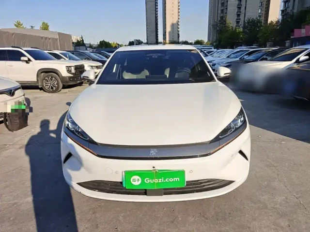 BYD Qin L — Фото автомобиля 2