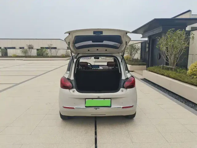 Wuling Bingo — Фото автомобиля 18