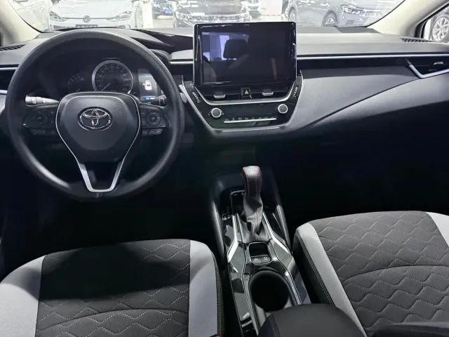 Toyota Corolla — Фото автомобиля 11