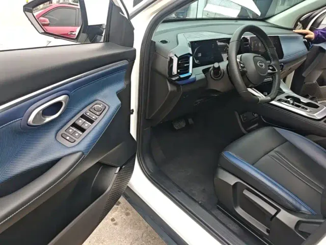 GAC Trumpchi GS3 — Фото автомобиля 15