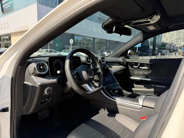 Mercedes-Benz C-Class — Фото автомобиля 4