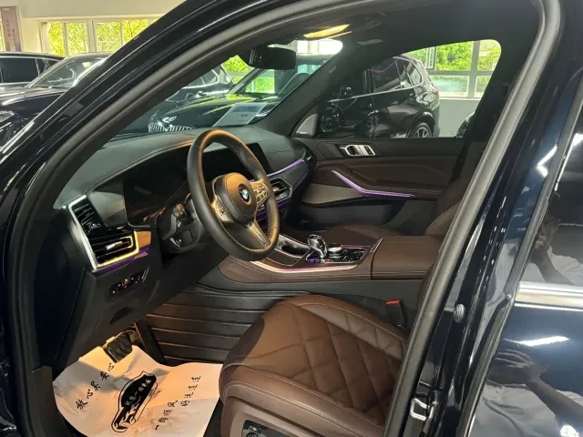 BMW X5 — Фото автомобиля 7