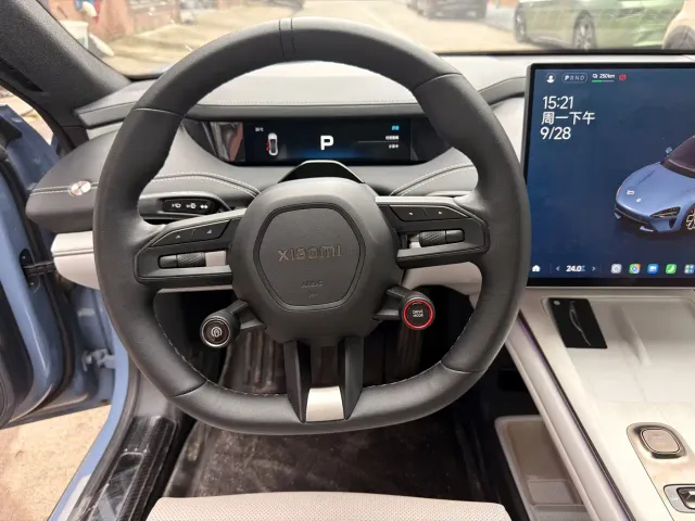 Xiaomi SU7 — Фото автомобиля 6