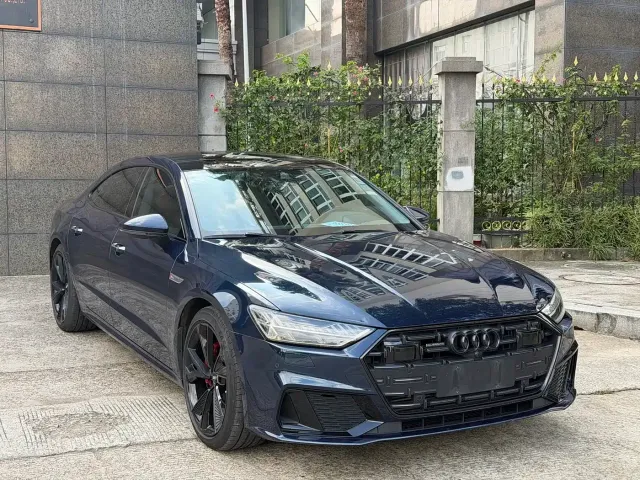 Audi A7L — Фото автомобиля 3