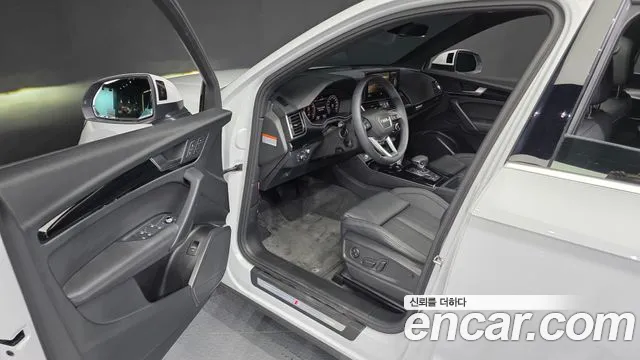 Audi Q5 45 TFSI quattro Premium — Фото автомобиля 10