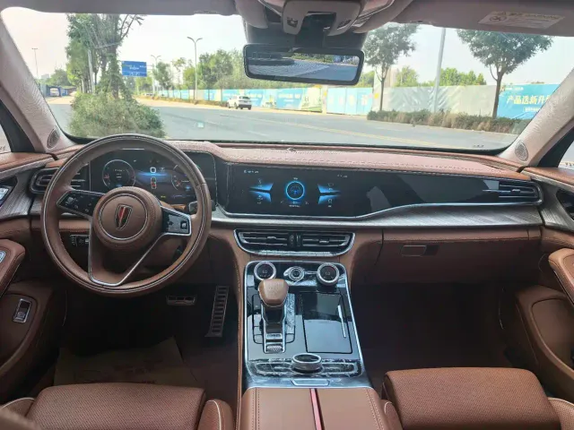 Hongqi Hongqi H9 2020 2.0T Smart Connection Qi Chang Edition — Фото автомобиля 8