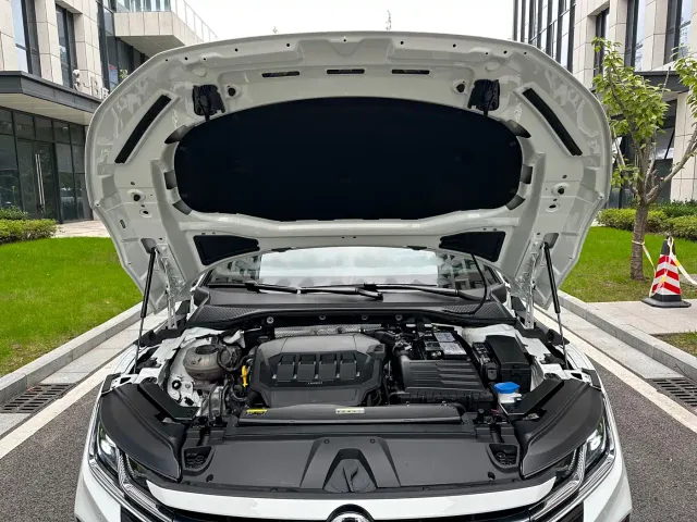 Volkswagen CC — Фото автомобиля 23