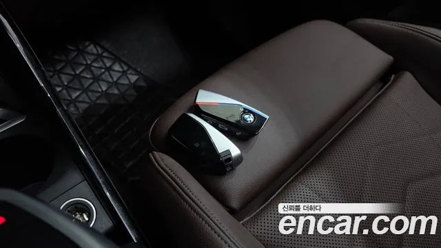 BMW 2 Series U06 — Фото автомобиля 21