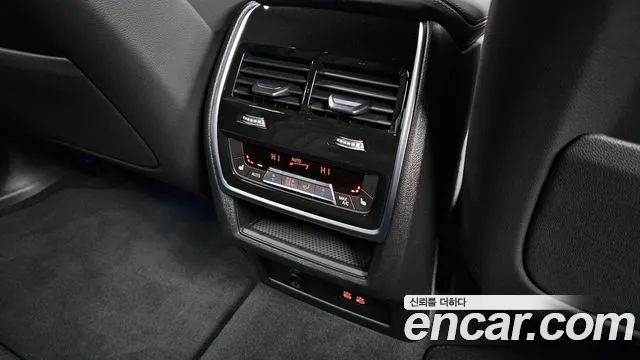 BMW X5 xDrive 40i M Sport — Фото автомобиля 29