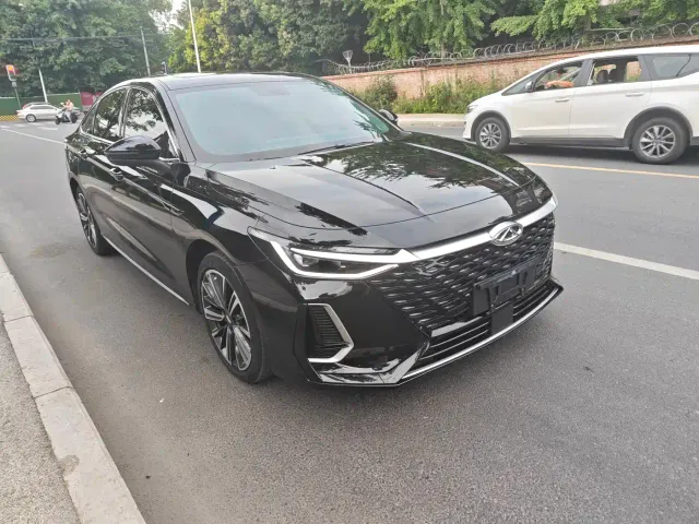 Chery Arrizo 8 — Фото автомобиля 3