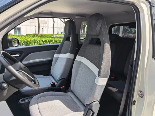 Wuling Hongguang Mini EV — Фото автомобиля 6