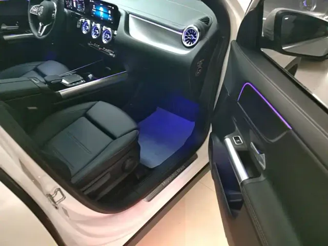 Mercedes-Benz GLA-Class — Фото автомобиля 8