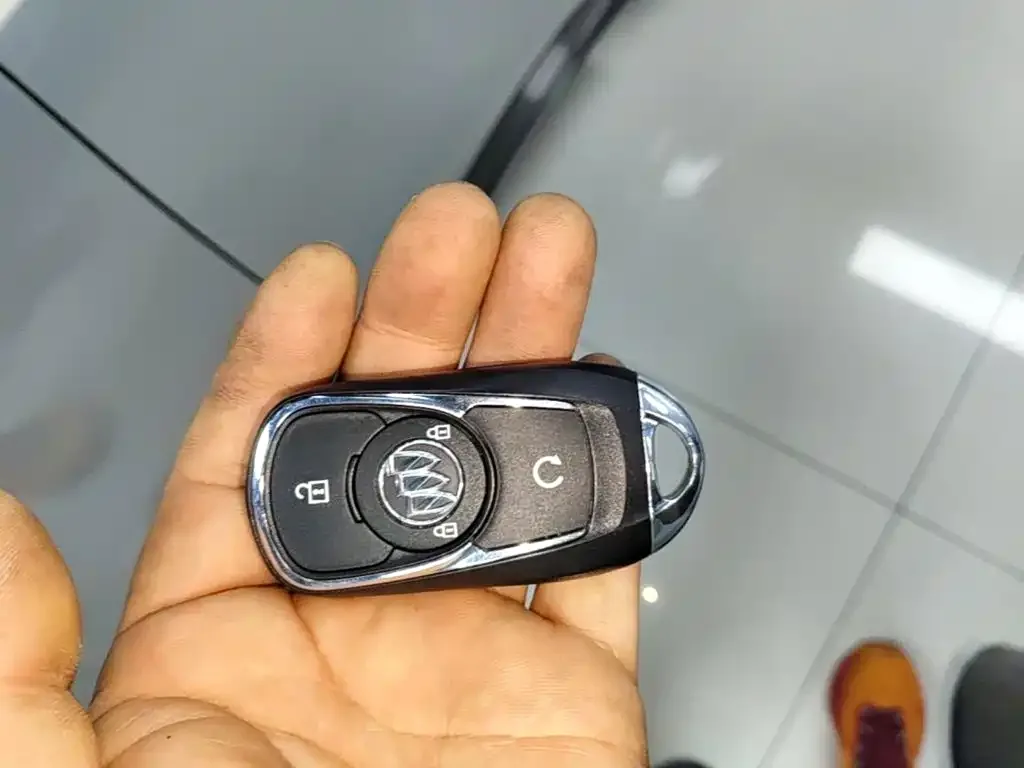 Buick Velite 6 2022 Connected Smart Enjoyment PLUS — Фото автомобиля 8