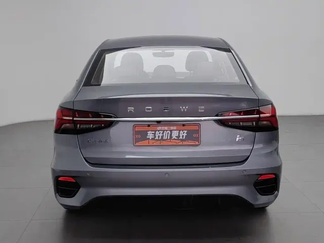 Roewe i5 — Фото автомобиля 4