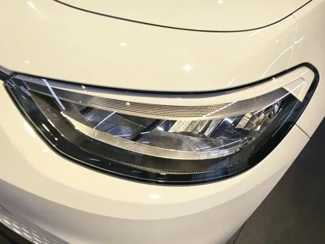 Volkswagen ID.3 — Фото автомобиля 23