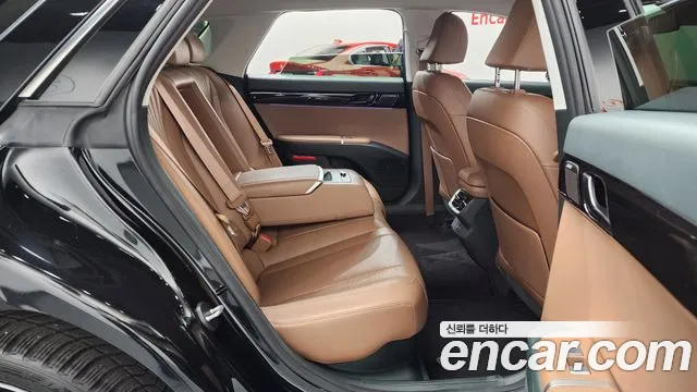 Hyundai Grandeur GN7 — Фото автомобиля 17