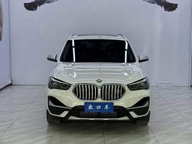 BMW X1 — Фото автомобиля 2