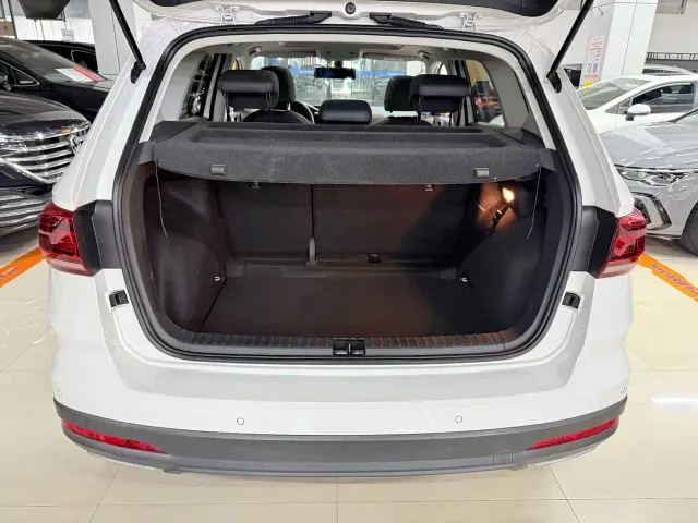 Volkswagen Tharu — Фото автомобиля 17