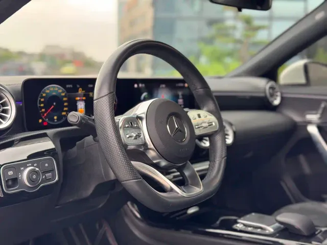 Mercedes-Benz A-Class — Фото автомобиля 10