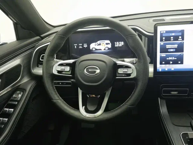 GAC Trumpchi GS8 — Фото автомобиля 11