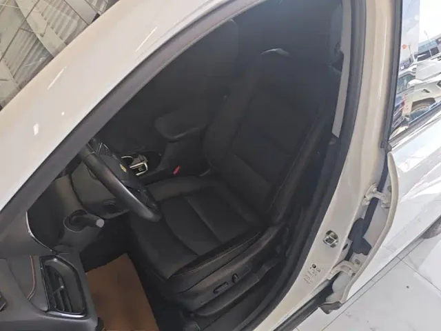 Chevrolet Equinox — Фото автомобиля 14