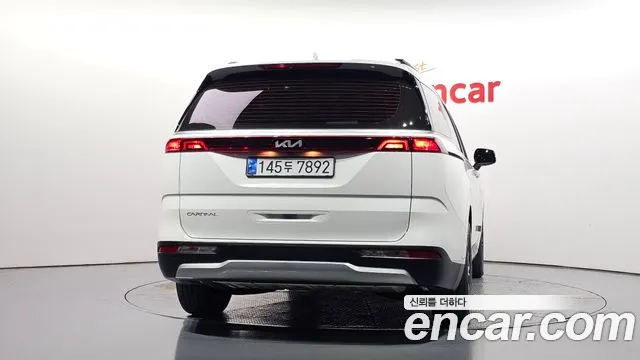 Kia Carnival 4th Gen — Фото автомобиля 4