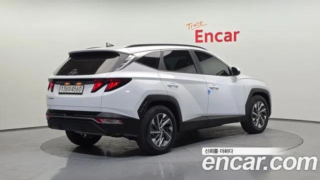 Hyundai Tucson Tucson (NX4) Бензин 1.6 турбо 2WD — Фото автомобиля 2