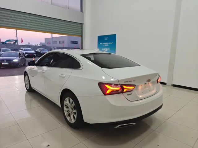 Chevrolet Malibu XL — Фото автомобиля 14