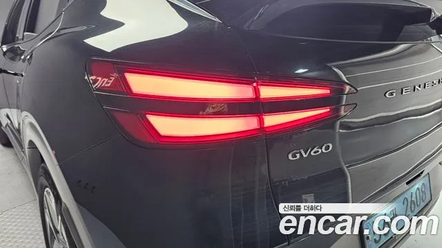 Genesis GV60 — Фото автомобиля 20