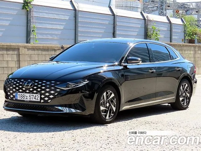 Hyundai Grandeur (New) Hybrid — Фото автомобиля 2