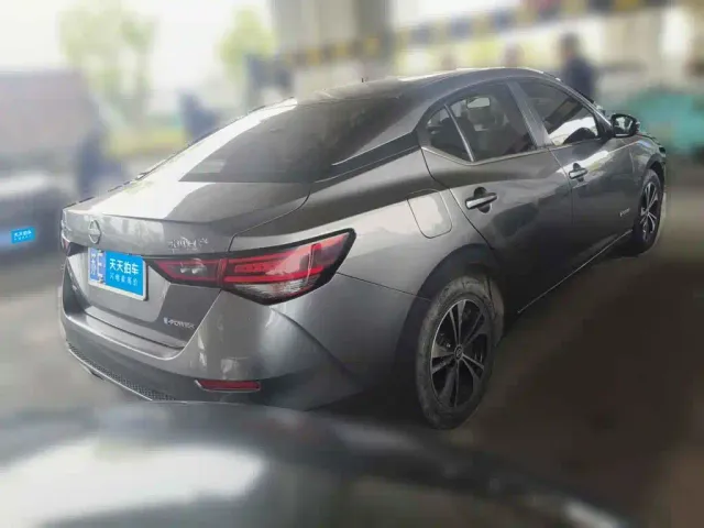 Nissan Sylphy — Фото автомобиля 2