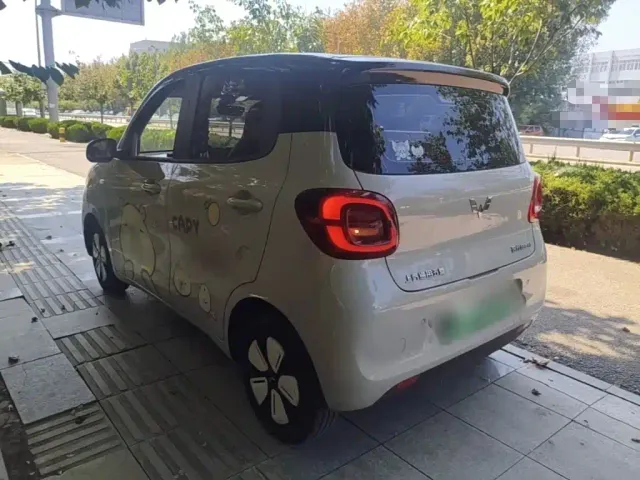 Wuling Hongguang Mini EV — Фото автомобиля 4