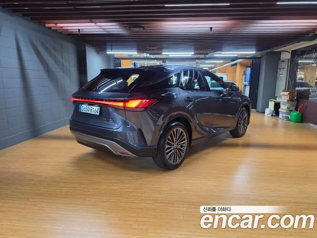 Lexus RX RX350h 5th Gen — Фото автомобиля 2