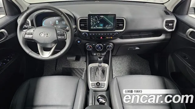 Hyundai Venue — Фото автомобиля 10