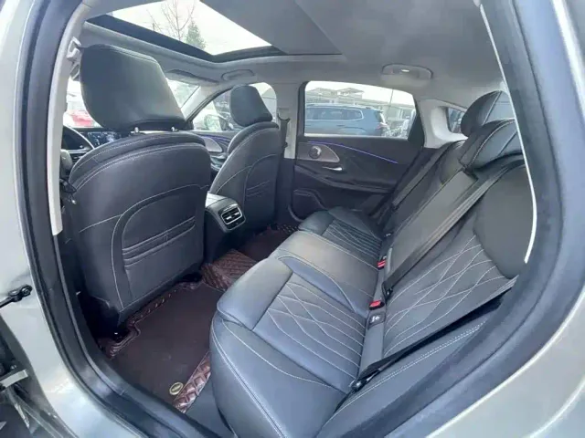 Chery Arrizo 8 — Фото автомобиля 6