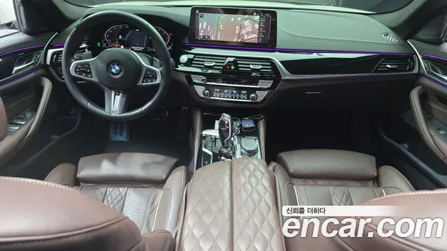 BMW 5-Series 5 серия (G30) 530i xDrive M Sport — Фото автомобиля 7