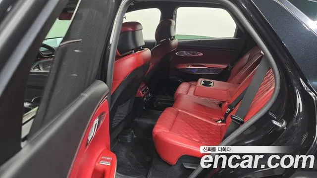 Genesis GV70 2.5T Бензин AWD — Фото автомобиля 11