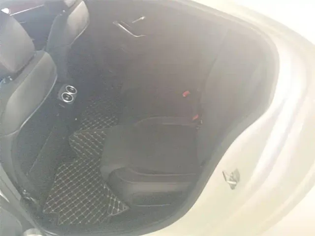 Mercedes-Benz A-Class — Фото автомобиля 16
