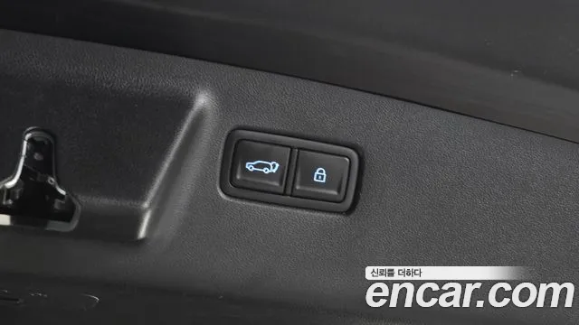 Hyundai Santafe — Фото автомобиля 30