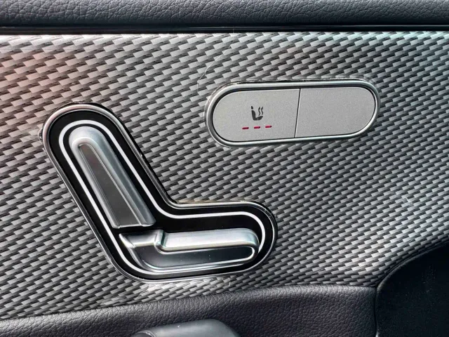 Mercedes-Benz A-Class — Фото автомобиля 11