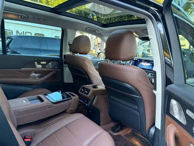 Mercedes-Benz GLS-Class — Фото автомобиля 9