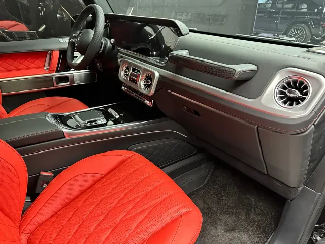 Mercedes-Benz G-Class — Фото автомобиля 14