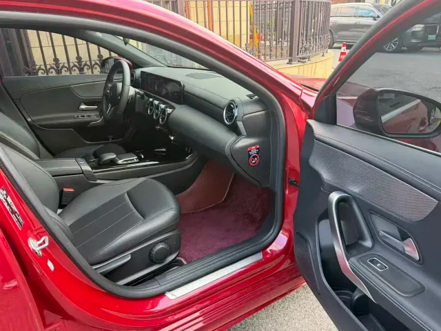 Mercedes-Benz A-Class — Фото автомобиля 6
