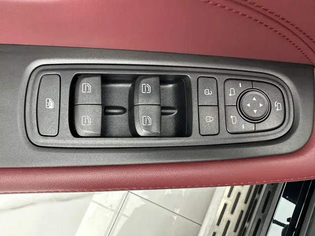 Jetour X70 Plus — Фото автомобиля 12