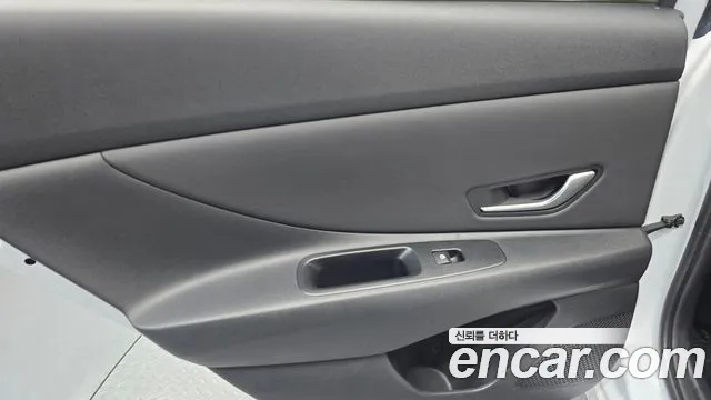 Hyundai Avante CN7 — Фото автомобиля 14
