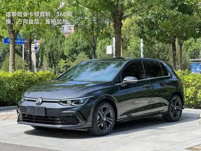 Фотография автомобиля — Volkswagen Golf